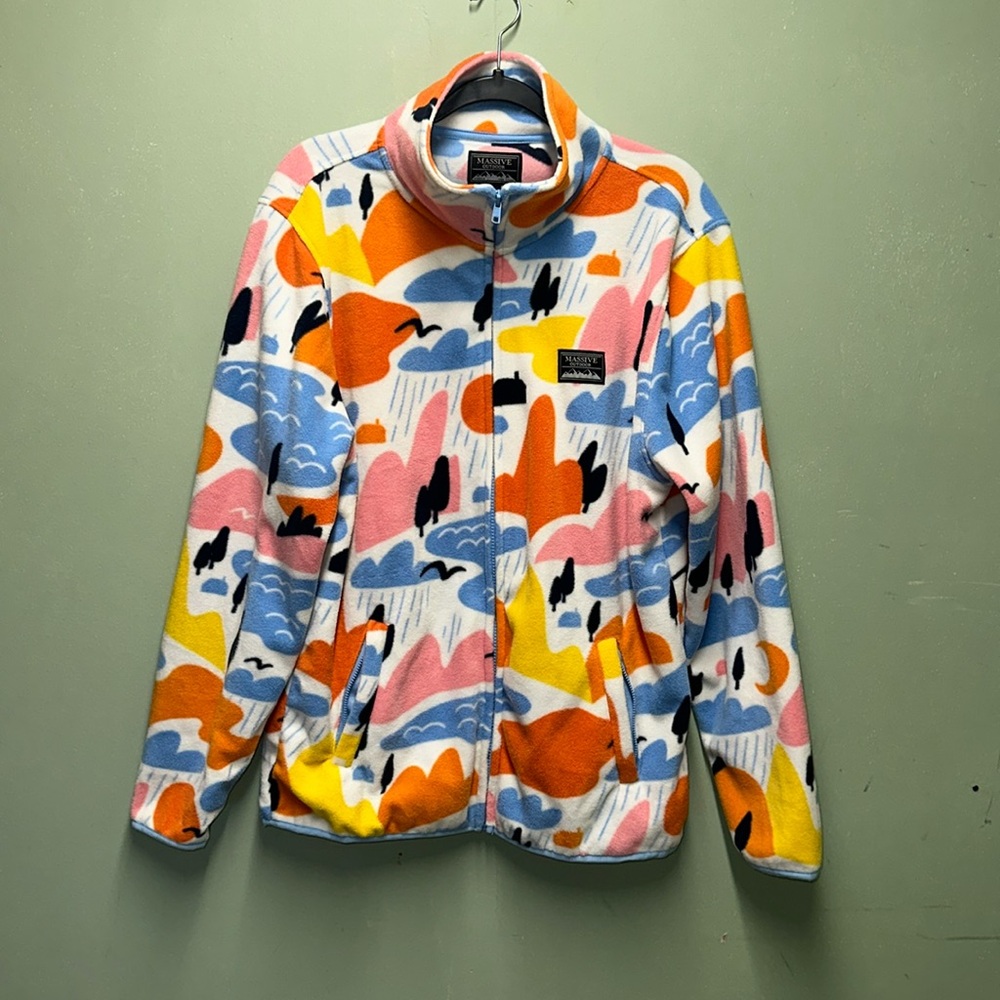 Womens massive outdoor soft zip up sweatshirt